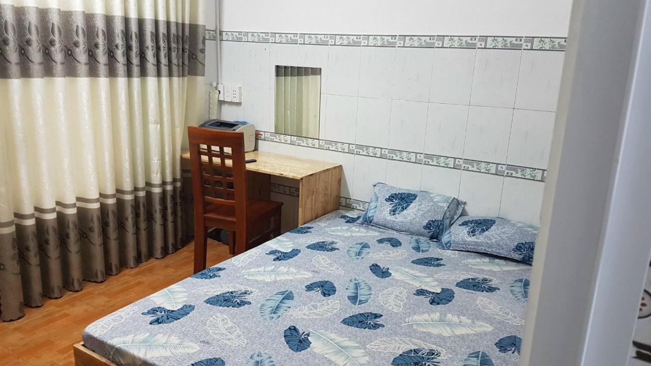 Hoa Lan Motel & Homestay Giong Tu Dien Екстериор снимка